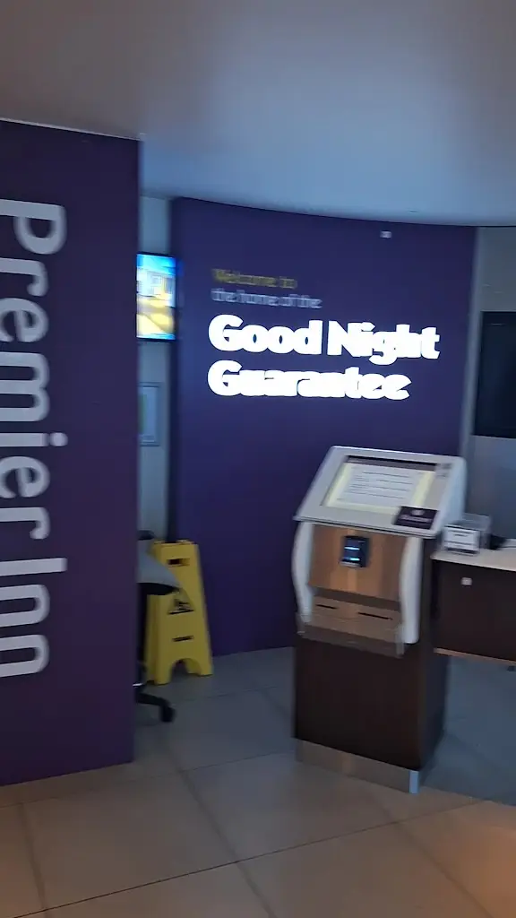 Premier Inn Aberdeen Airport  hotel_Dyce_slider_image_2