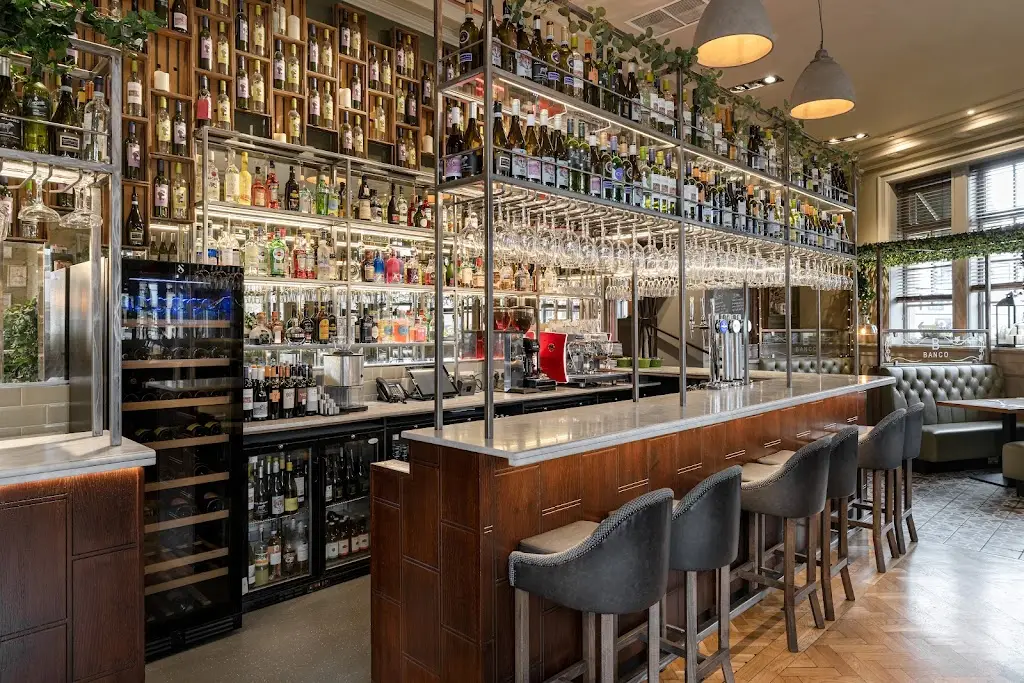 Banco Bar & Kitchen_East Renfrewshire_slider_image_1