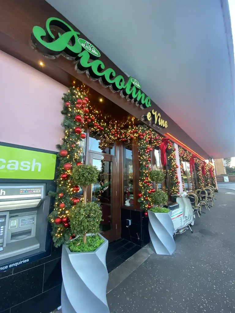 La Vita Piccolino e Vino restaurant in East Renfrewshire