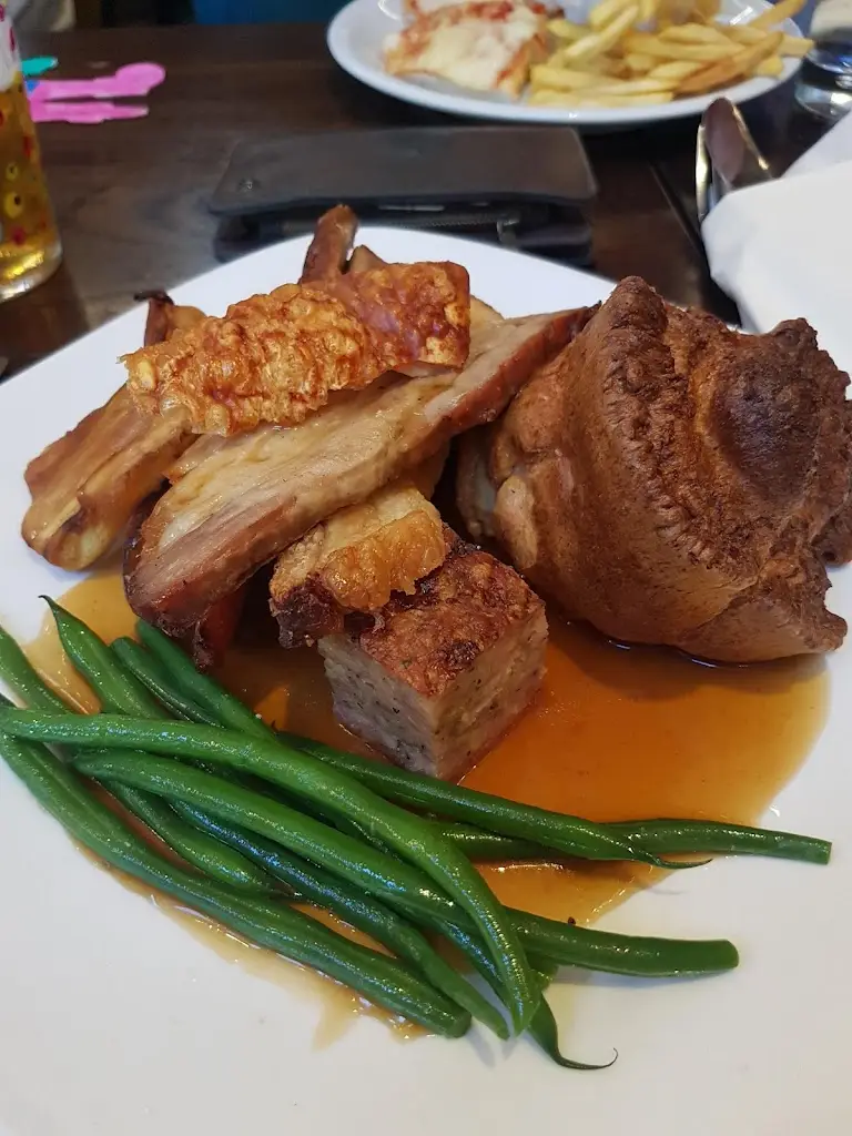 Steve Foakes_Harry's Bar_Billericay_review