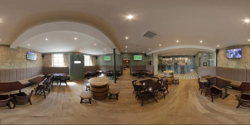 Duntiglennan Bar_Duntocher_slider_image_3