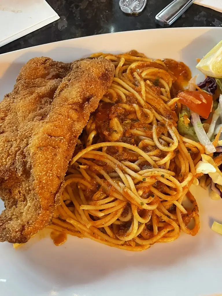 Lewis Cameron_Cafe roma_Duntocher_review