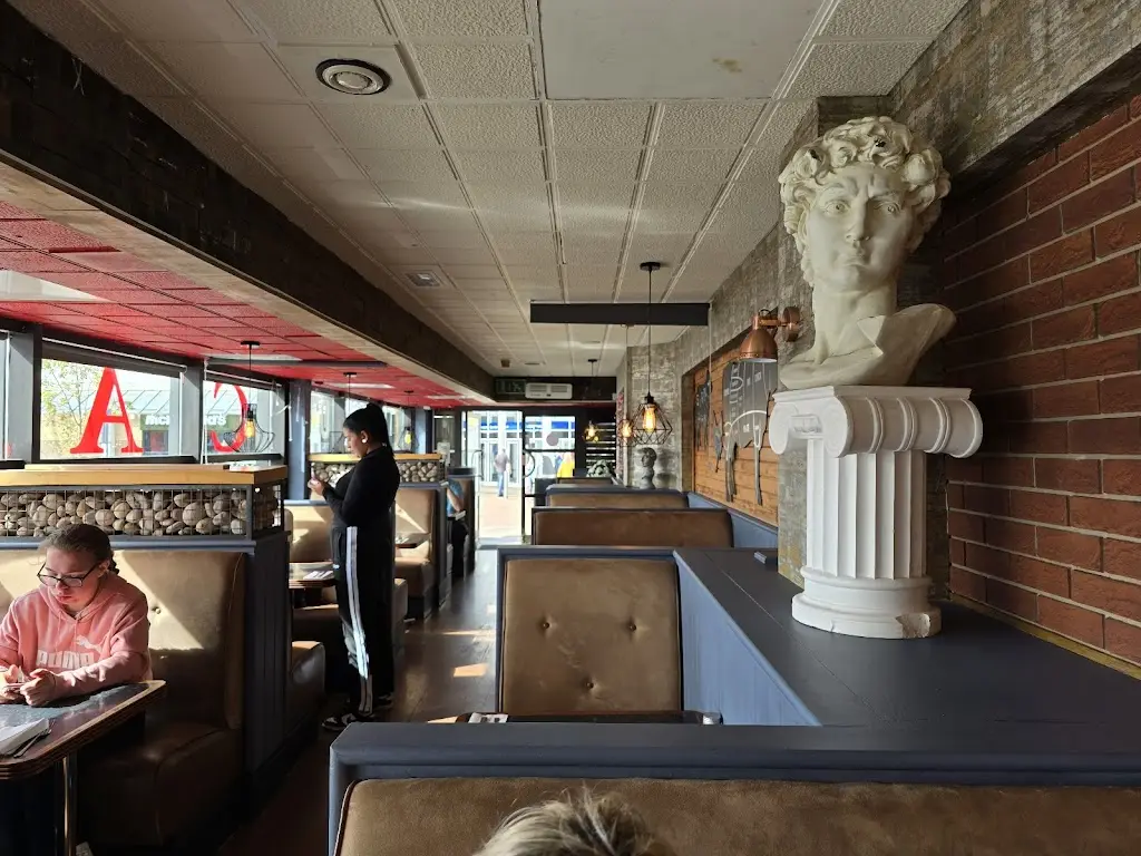 Cafe roma_Duntocher_slider_image_3