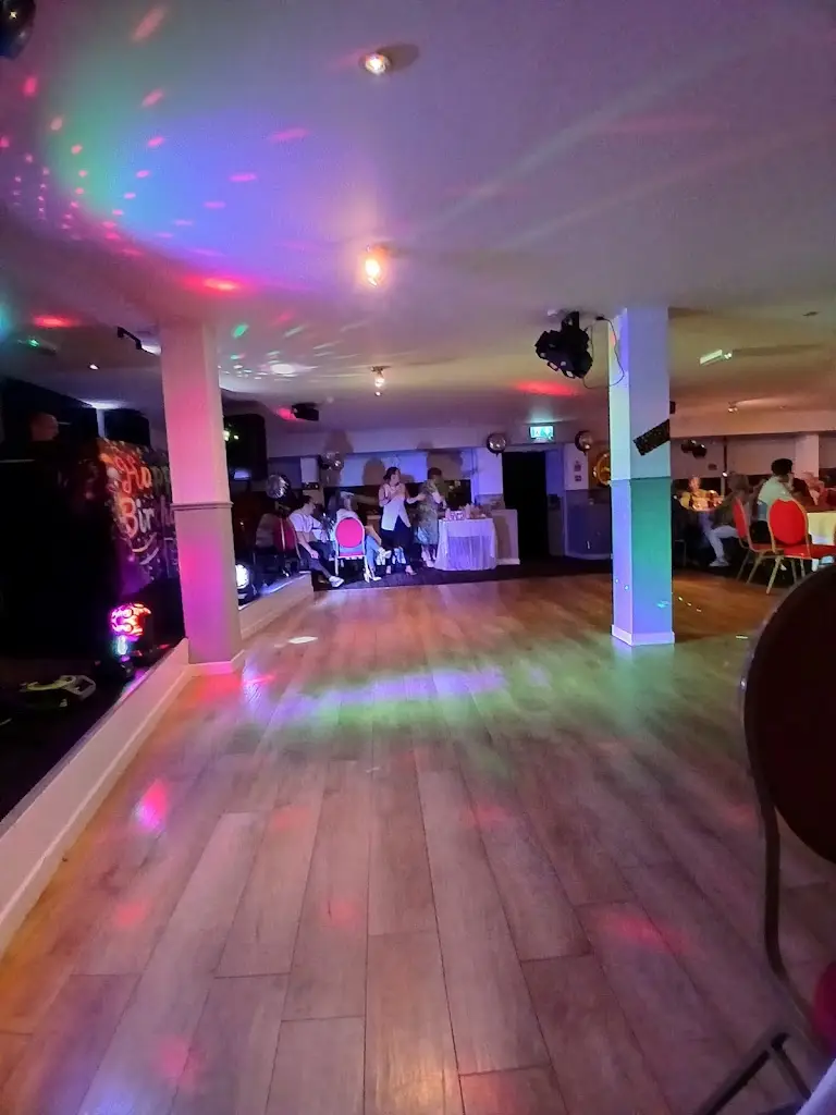 V G_The Titan_Duntocher_review