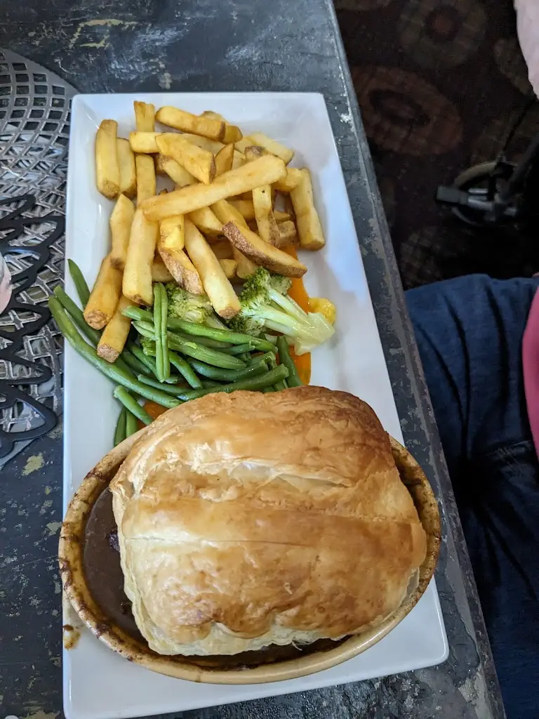 Menu_The Park Bar_Duntocher_image_1