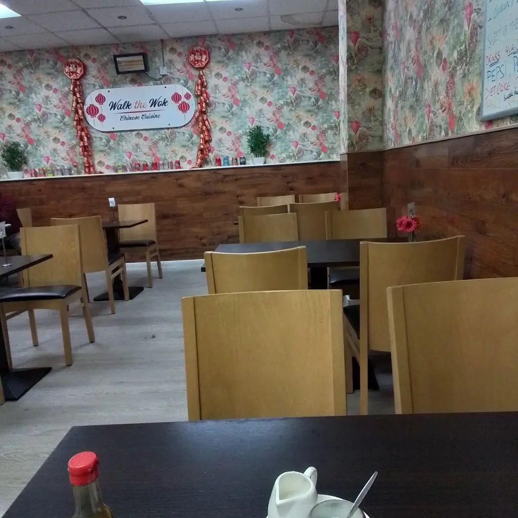 Bob Redley_Walk the Wok_Duntocher_review