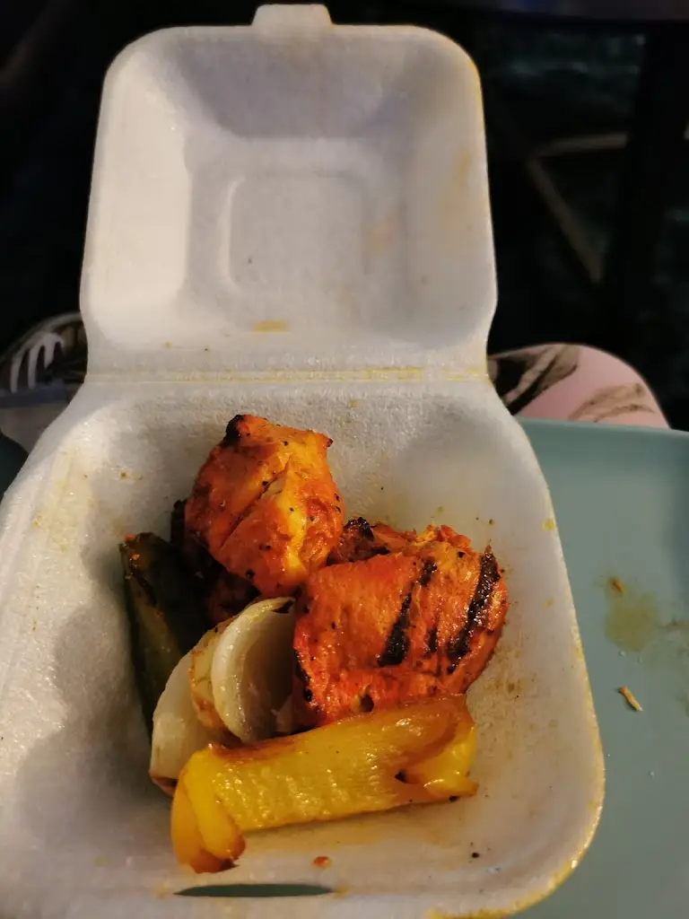 Michelle B_Three in One_Duntocher_recensione