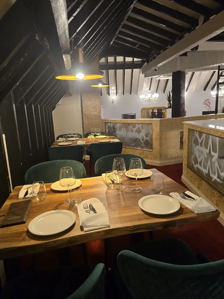 Oliver's Italian_Billericay_slider_image_3