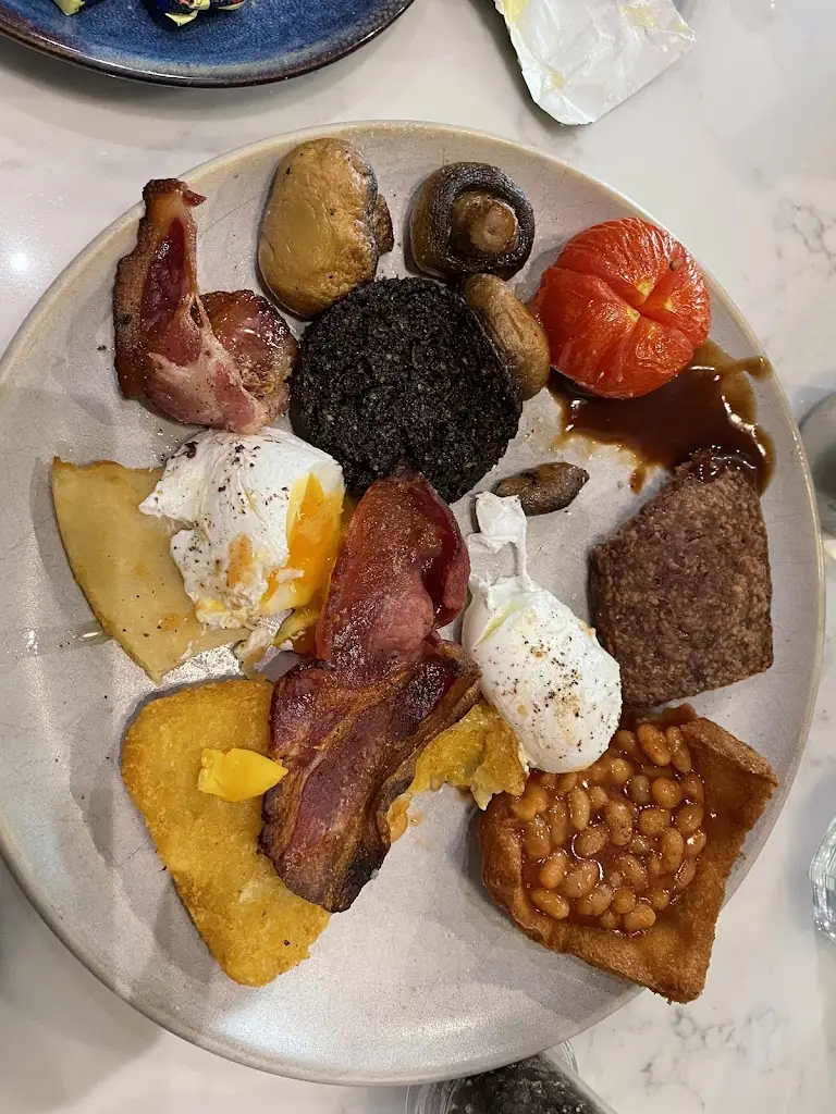 Stewart Macdonald_Bistro Six_East Kilbride_review