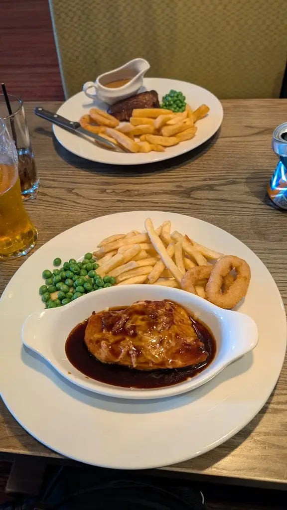 Bruno Casalucra_The Kittoch_East Kilbride_recensione