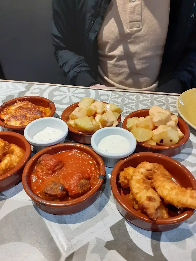 Menu_Tinto Tapas Bar [EK]_East Kilbride_immagine_3