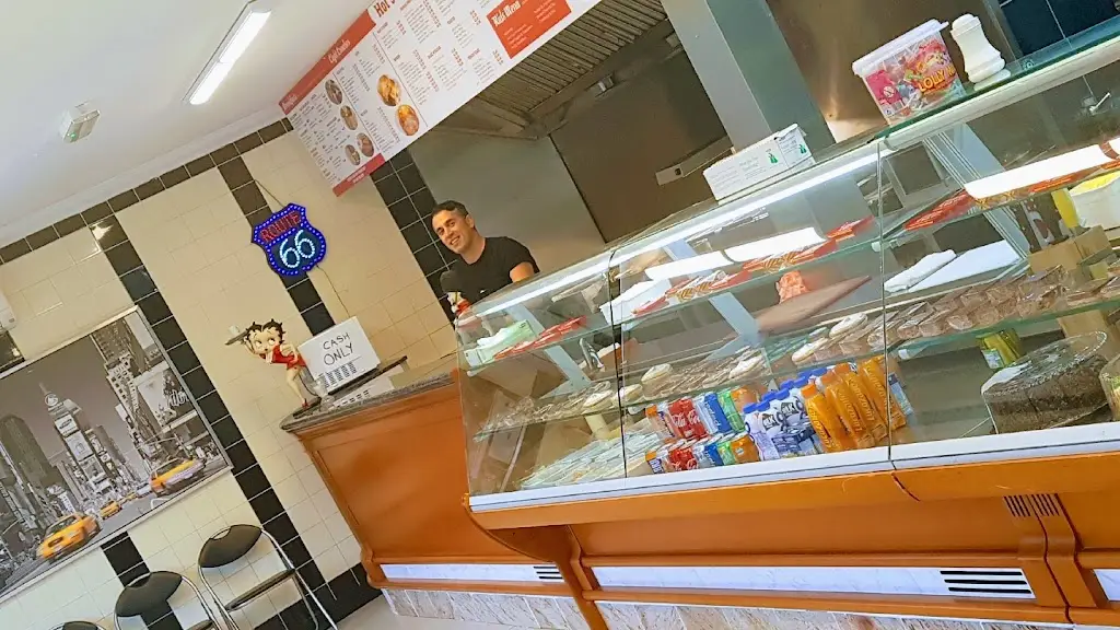 Hot stuff cafe_Fauldhouse_slider_image_1