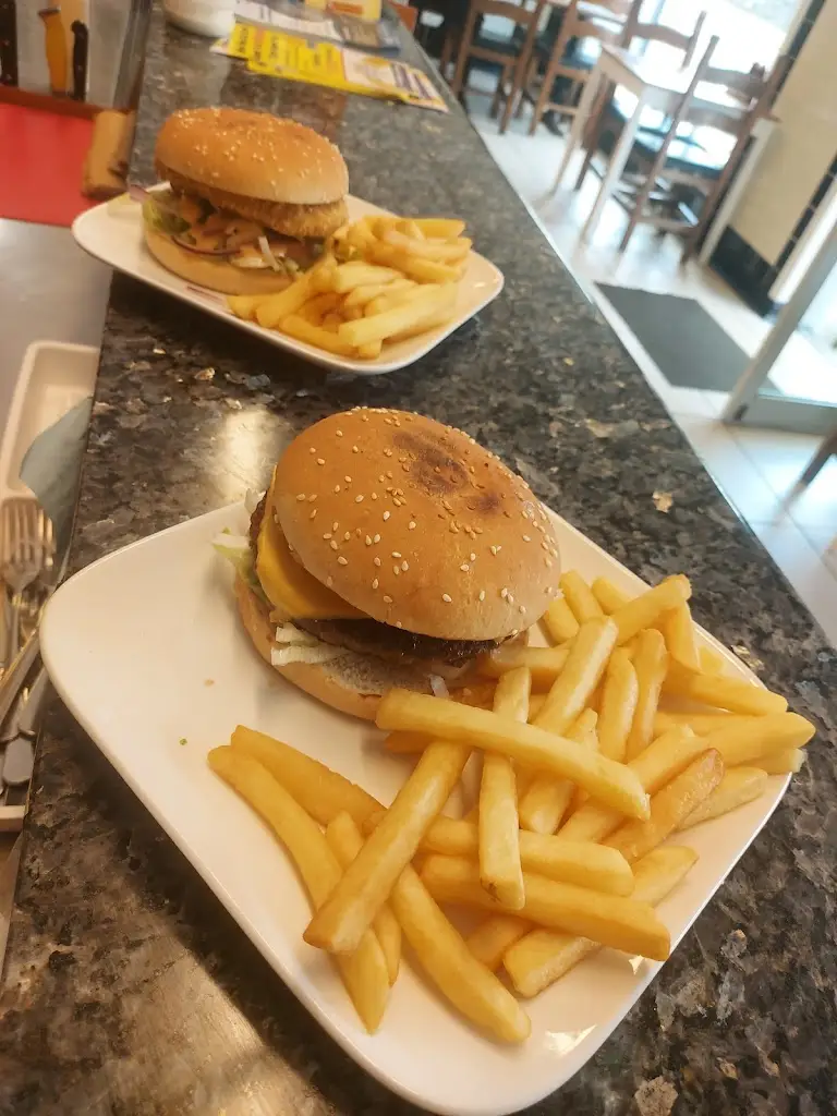 Hot stuff cafe_Fauldhouse_slider_image_2