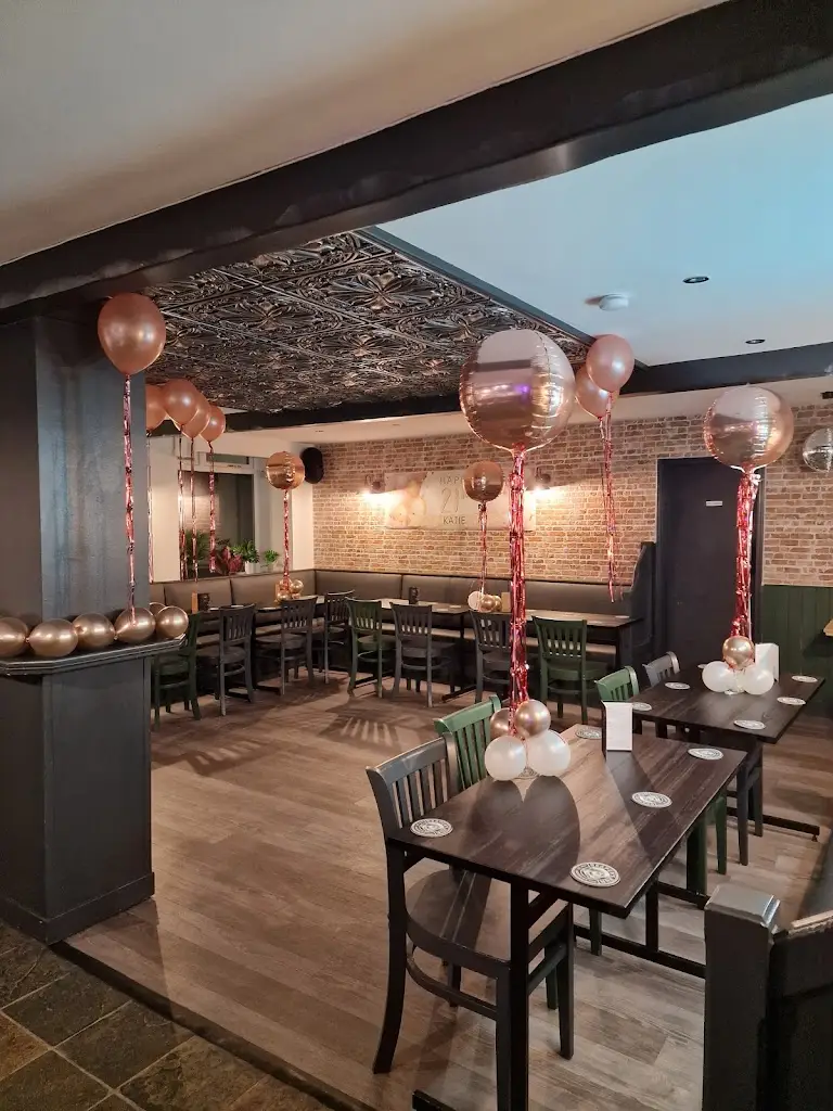 Commercial Inn restaurante en Fauldhouse