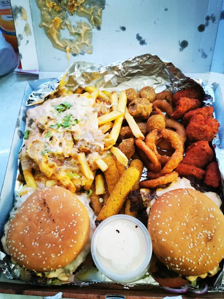 Menu_Easy Burgers_Fauldhouse_imagen_2