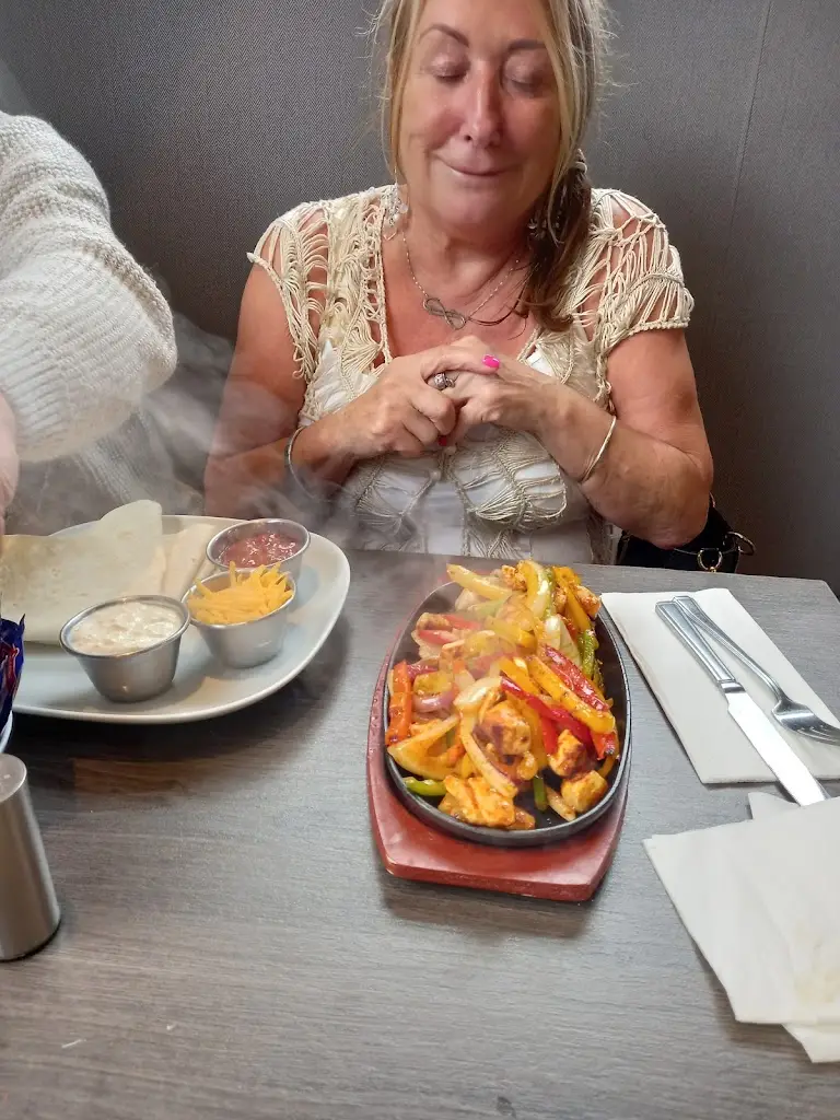 Sarah Luke_The Eriskyne_Erskine_review