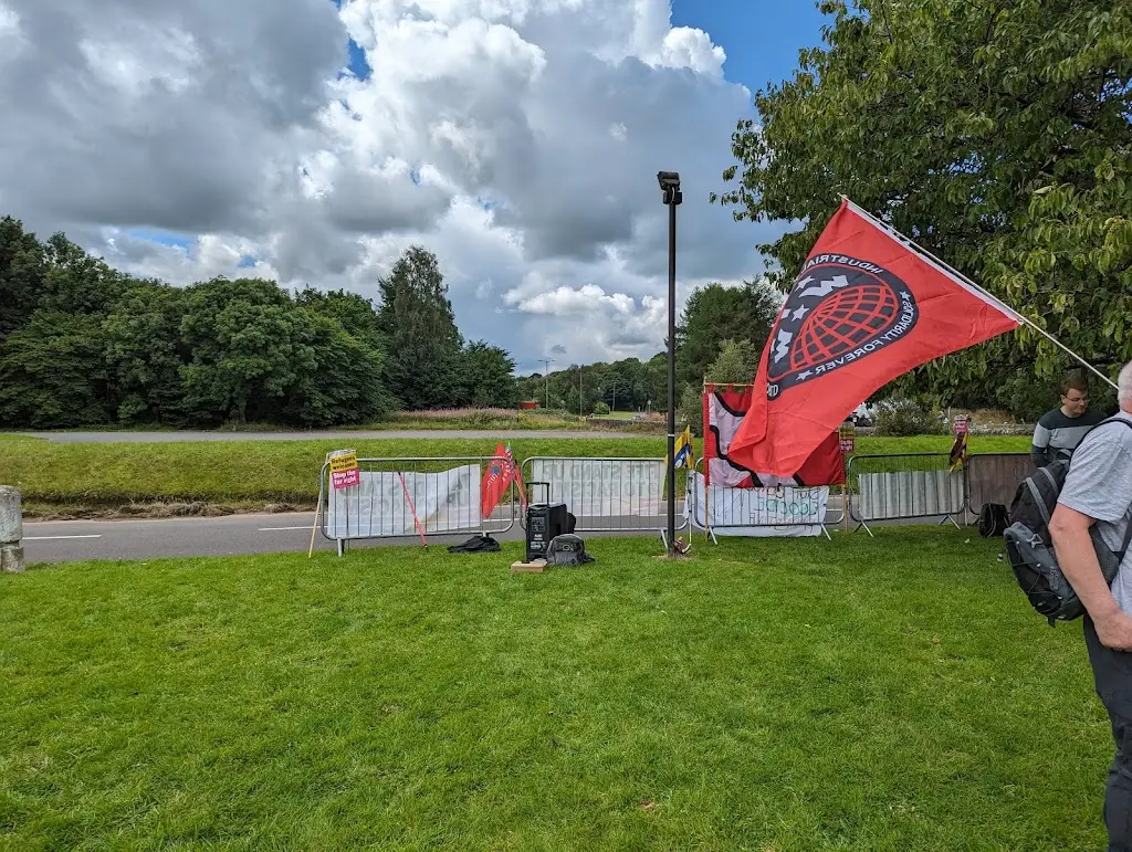 The Riverfront Dining_Erskine_slider_image_2