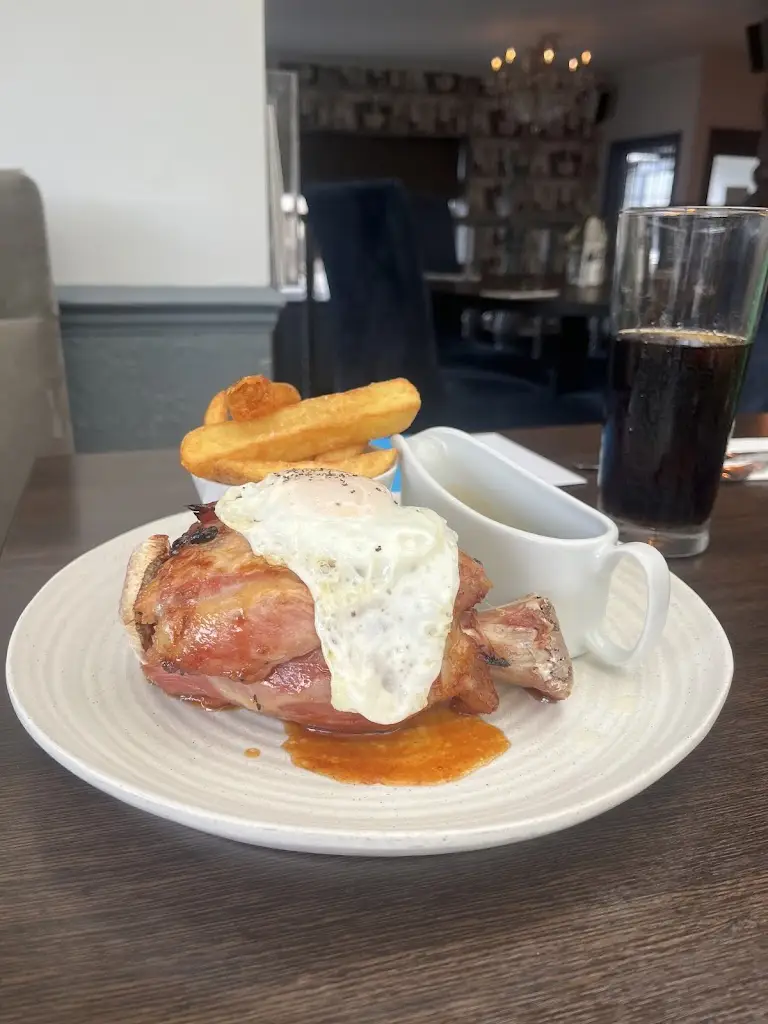 Kasey Cairns_The Shepherd and Dog_Billericay_review