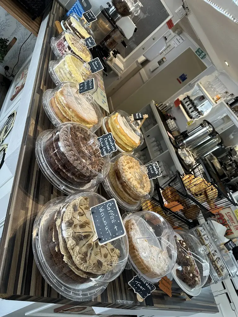 Iain McMenemy_The Lomond Tearoom and Chocolate Shop_Falkland_review