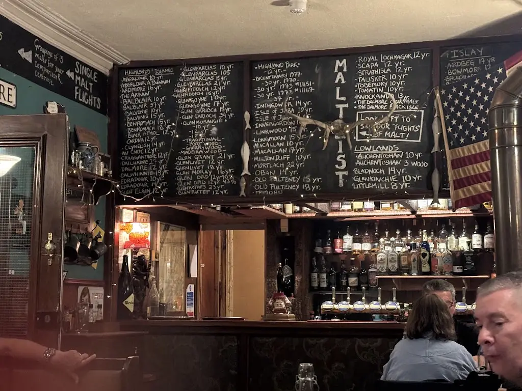 Deborah h_The Anderson_Fortrose_review