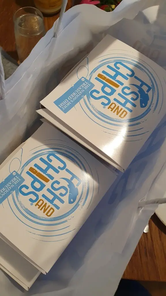 Carmen Jorissen (Carmen Jorissen)_Comfort Fish & Chips_Fortrose_review