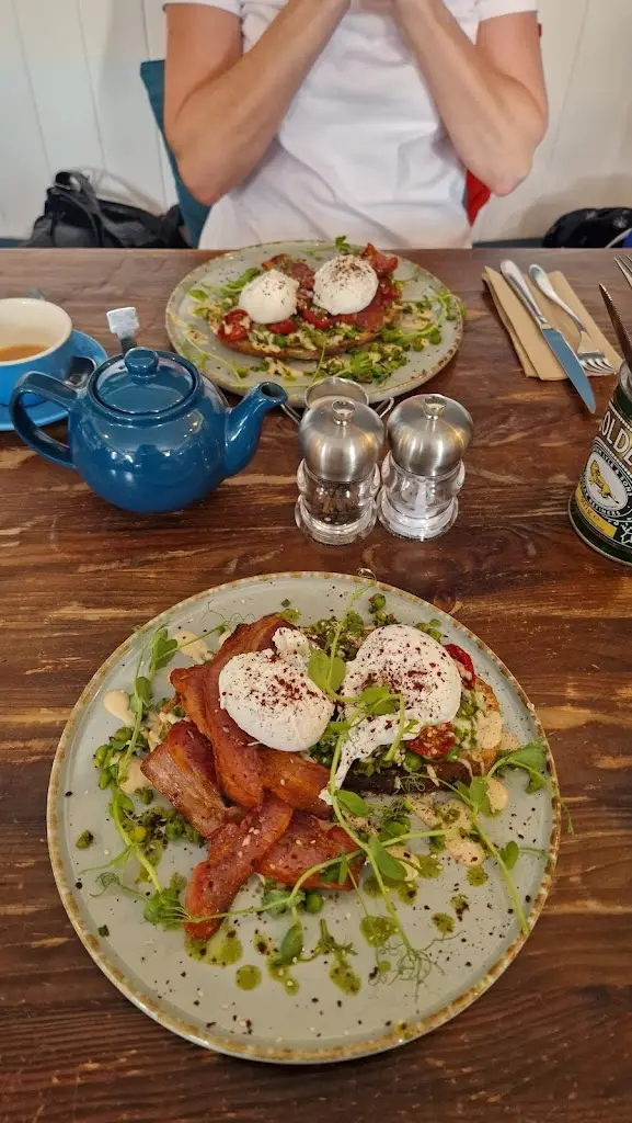 Craig Mackenzie_The Perch_Garelochhead_review