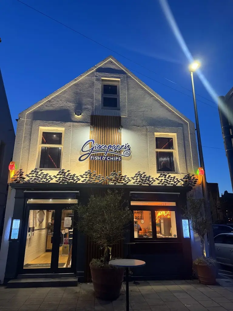 Dylan McEntee_Giacopazzi's_Eyemouth_review