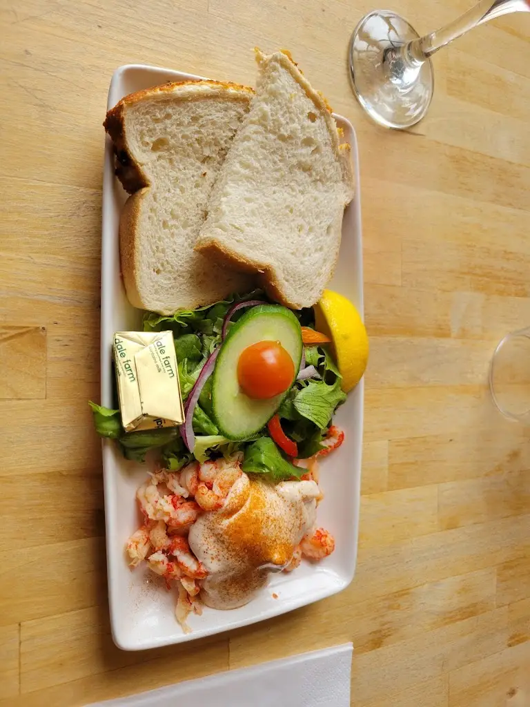 Emma Byers_The New Inn_Eyemouth_review