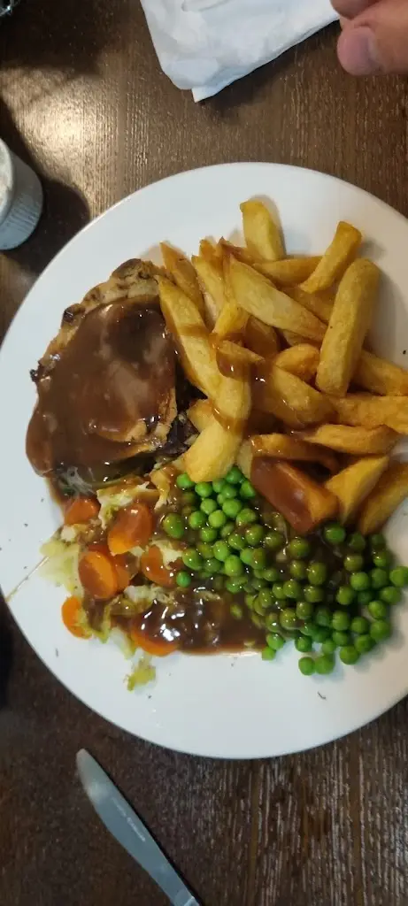 Martin Clark_Blacksmiths Arms Pub + Kitchen_Bircotes_review