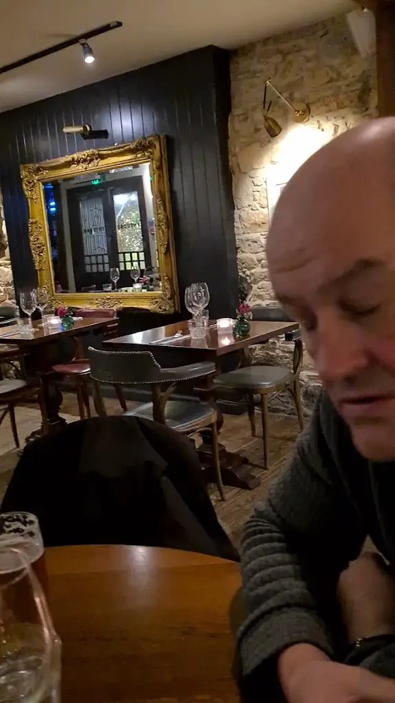 The Drouthy Cobbler_Elgin_slider_image_2