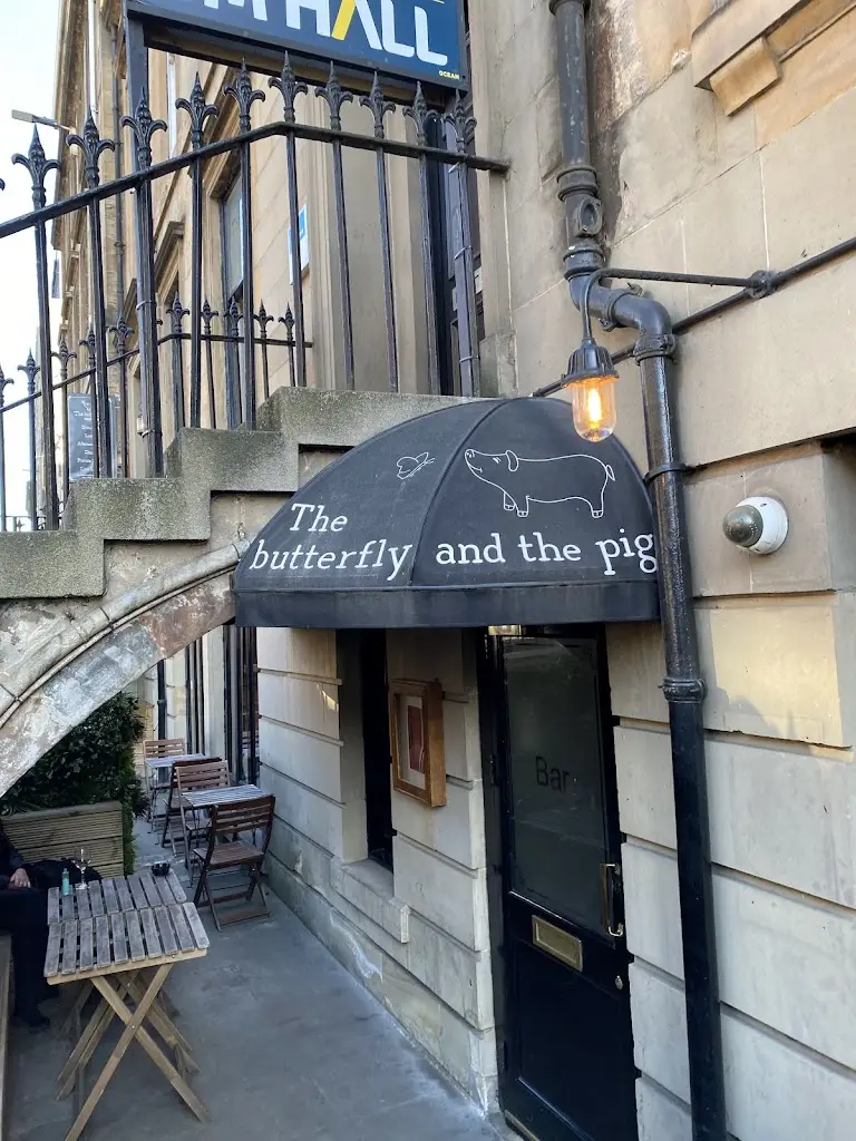 Sean Chiang_The butterfly and the pig_Glasgow City_review