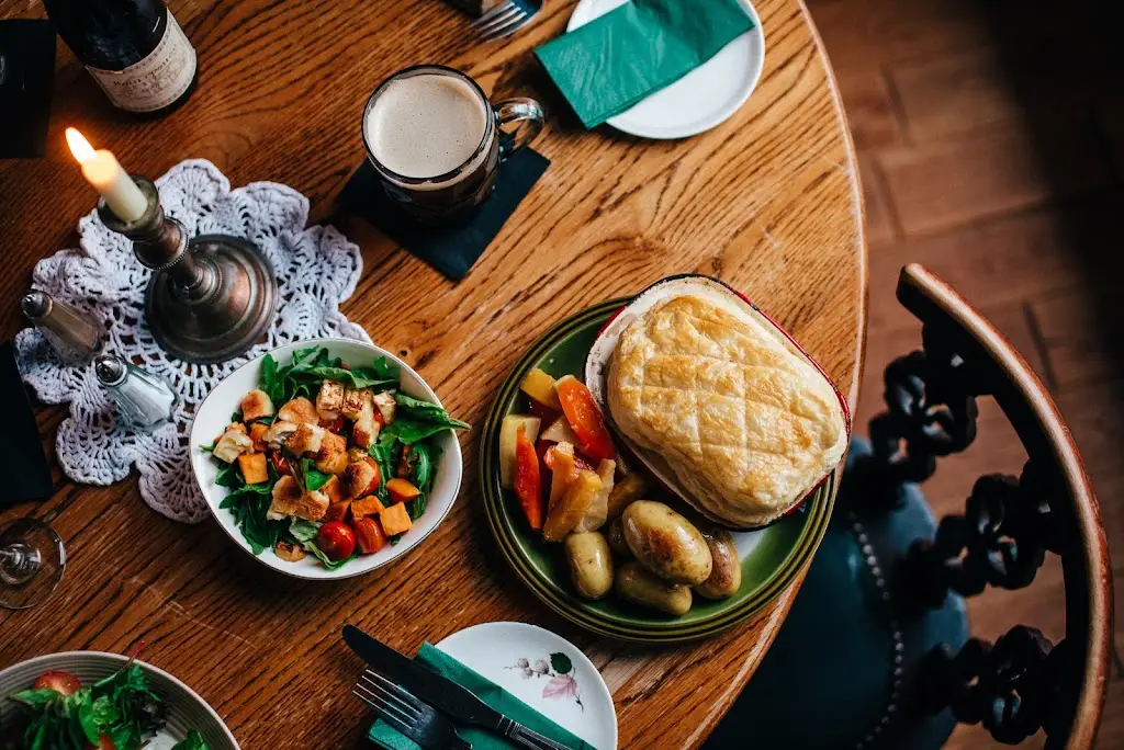 The butterfly and the pig_Glasgow City_slider_image_3