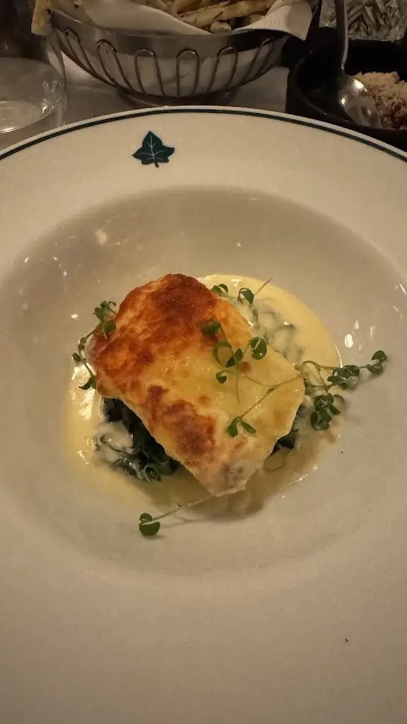 Gustavo Watanabe_The Ivy Buchanan Street, Glasgow_Glasgow City_review