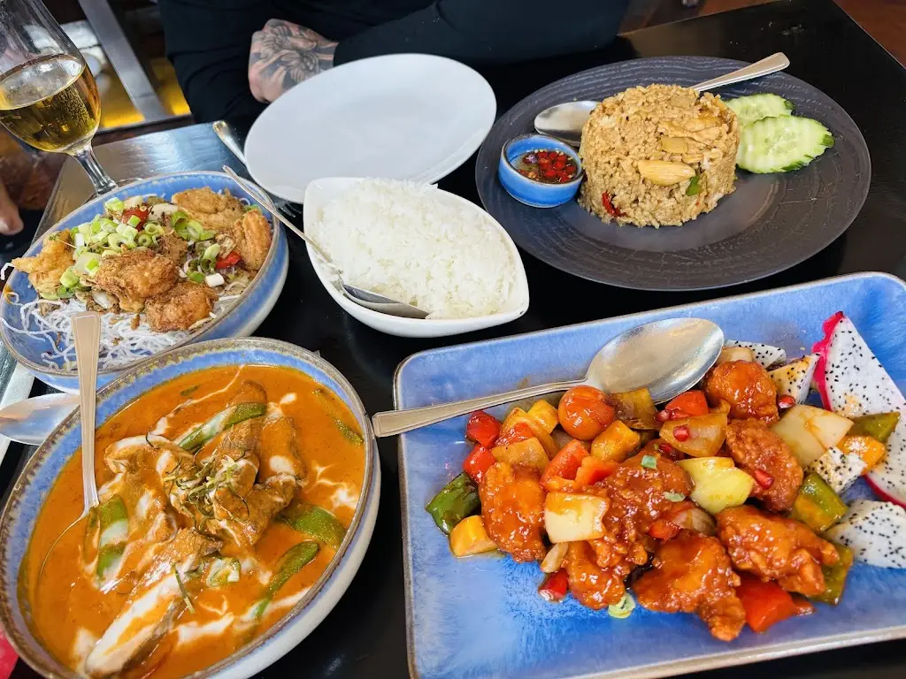 Karen Woodroffe_Chaophraya_Glasgow City_review