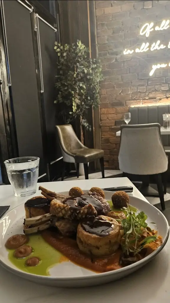 Rebecca Johnny_Meat Joint Scottish Steakhouse_Glasgow City_recensione