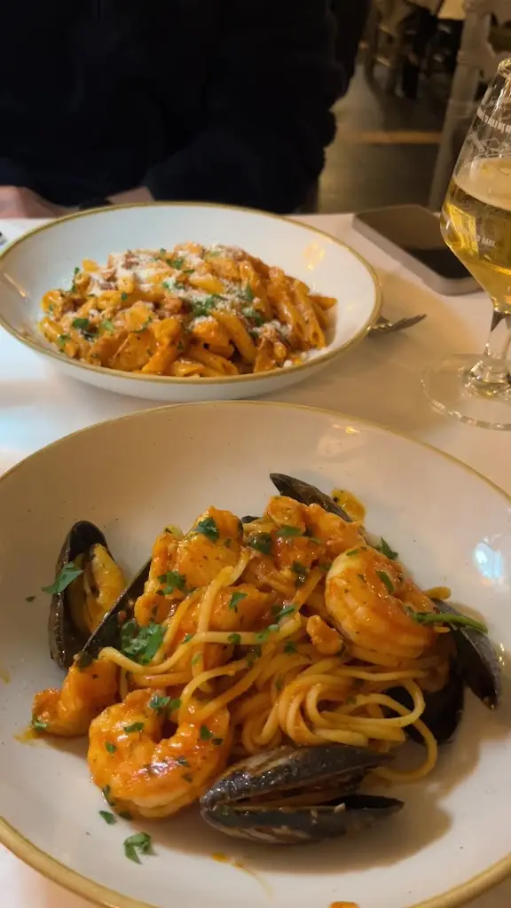 La Lanterna_Glasgow City_slider_image_2