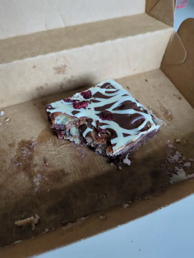 Sarah Cartlidge_Mooreish Delights Coffee House_Bircotes_review