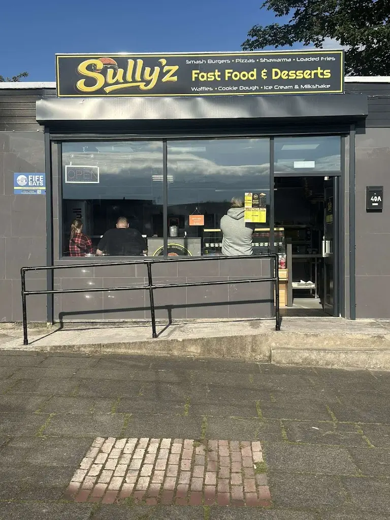 Sullyz Fast Food And Dessert ristorante a Glenrothes