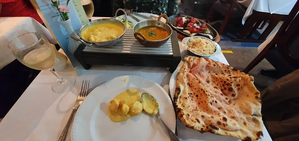 Menu_Reya Tandoori Restaurant_Glenrothes_immagine_7