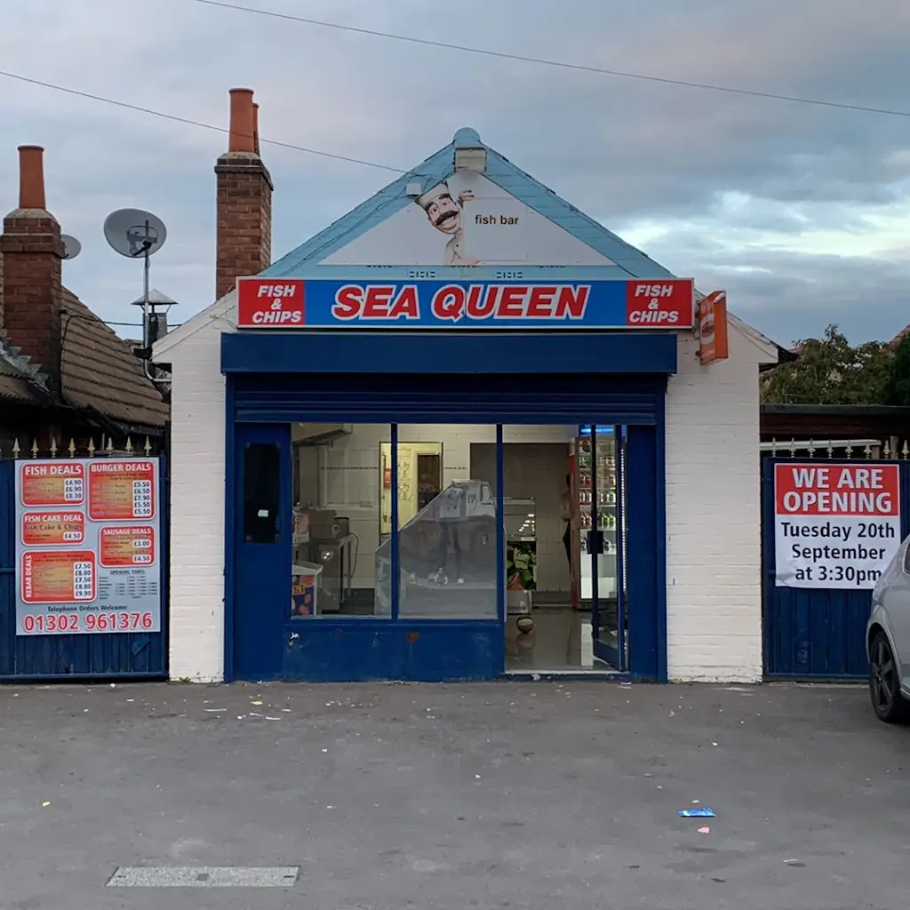 SEA QUEEN FISH & CHIPS_Bircotes_slider_image_1