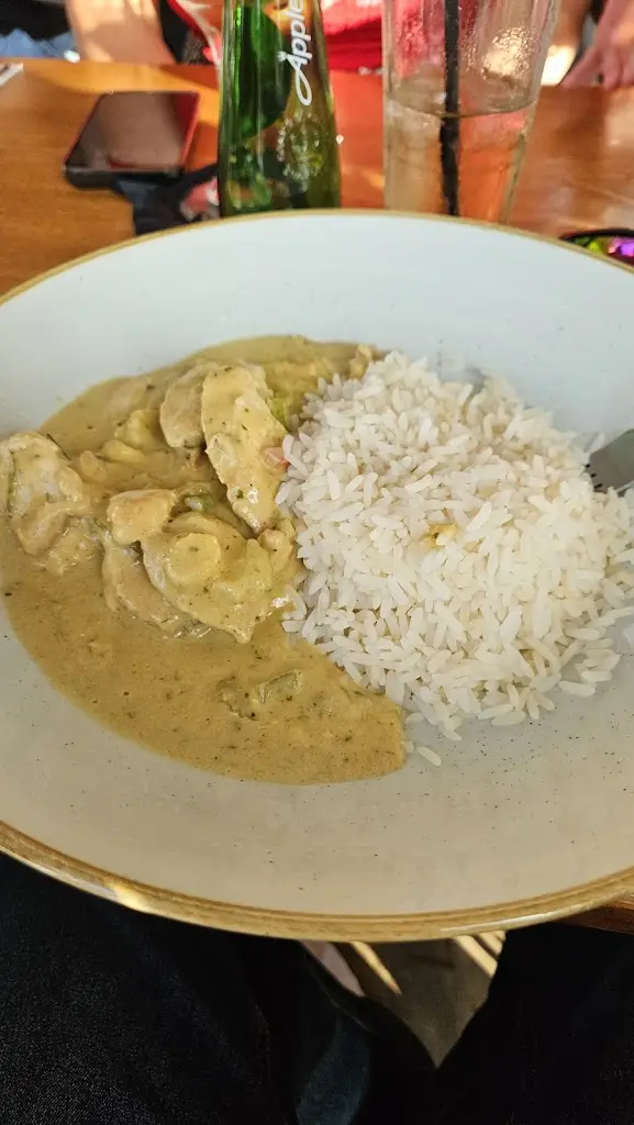 Scott_Cafe Continental_Gourock_review