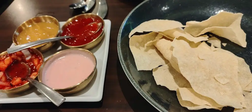 Julian Harris_Taj Mahal_Gourock_review