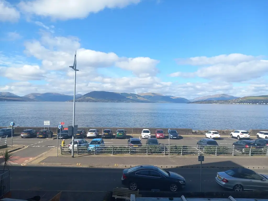 Laura Lamb_Good Brew & The River_Gourock_review