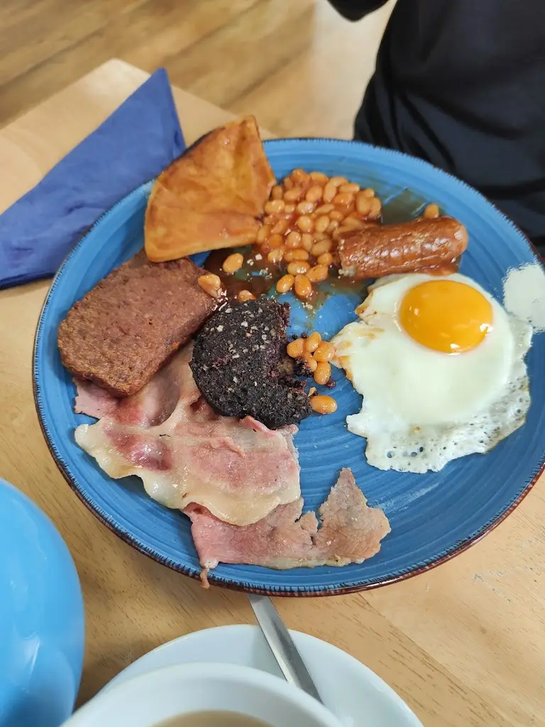 Bluebird Cafe_Gourock_slider_image_2