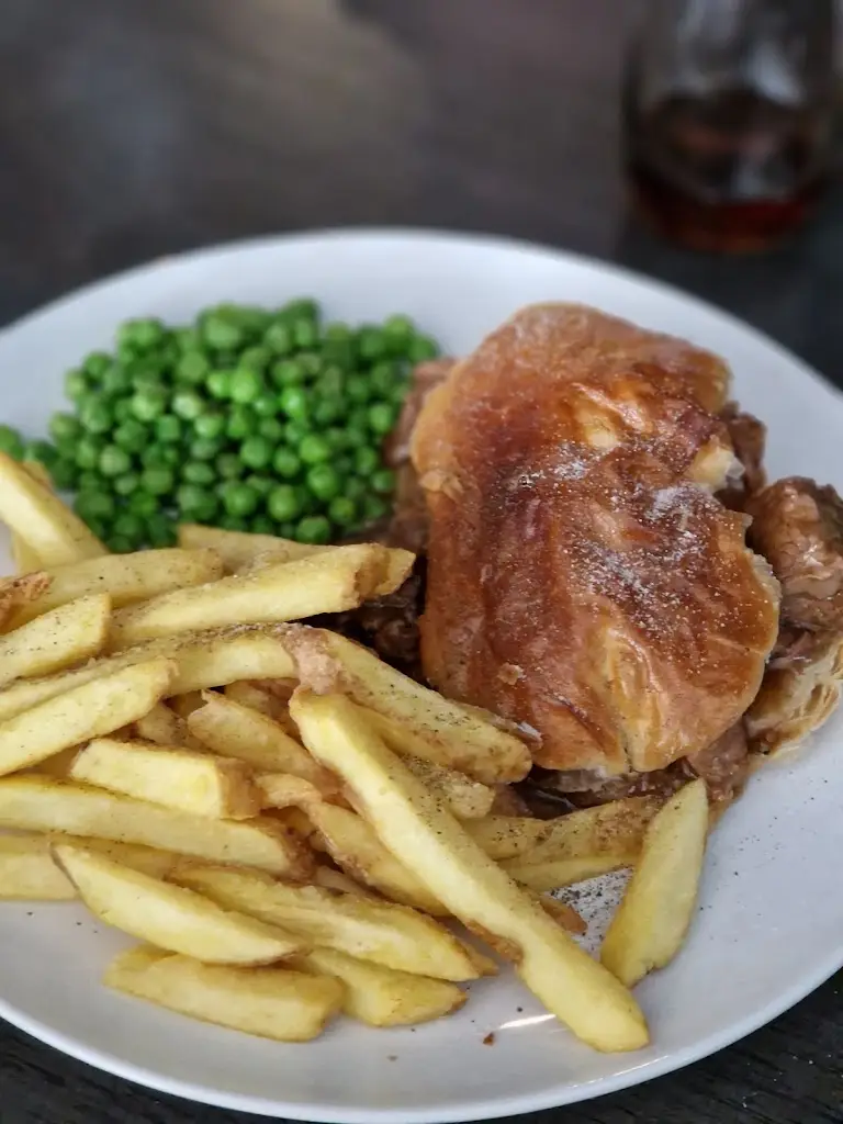 Menu_Cesar’s Paradise_Grangemouth_image_7