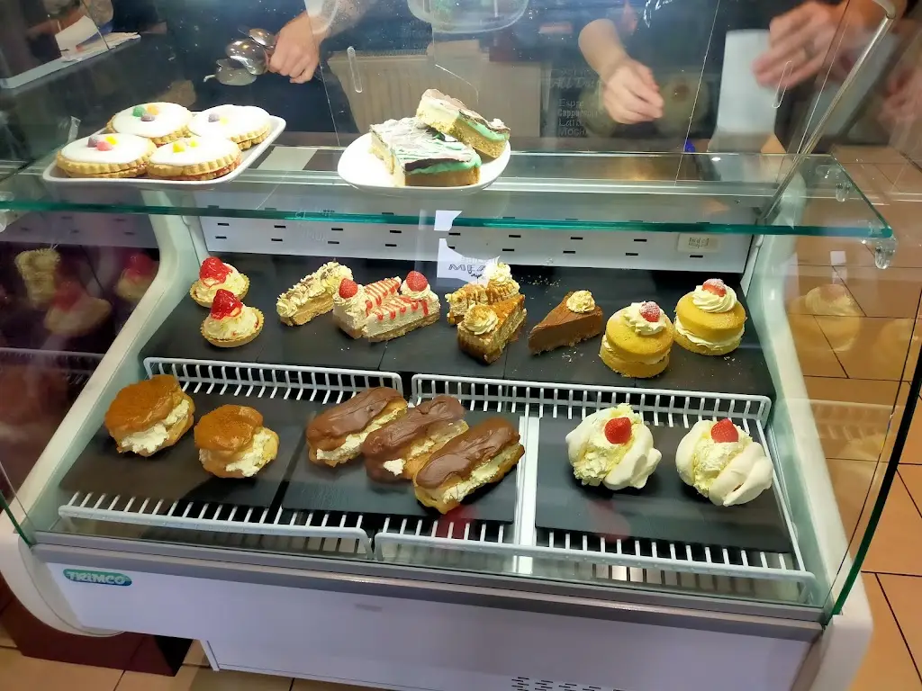 Omar Hasan_Zetland Pantry_Grangemouth_review