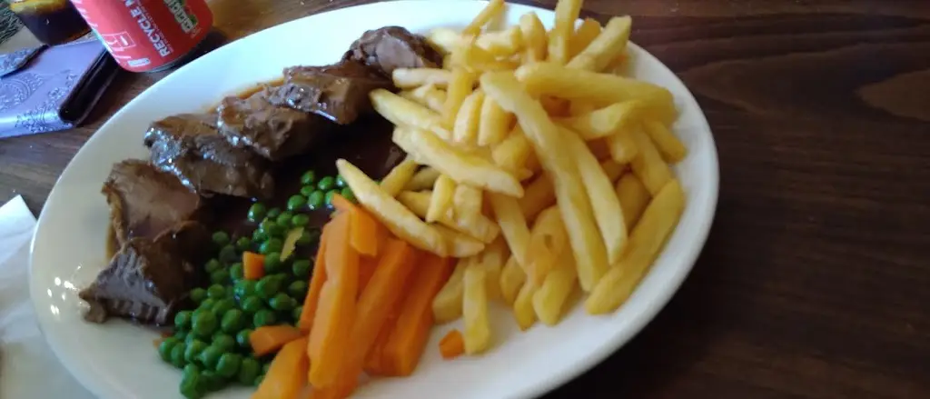 Menu_Claremont Inn_Grangemouth_image_6