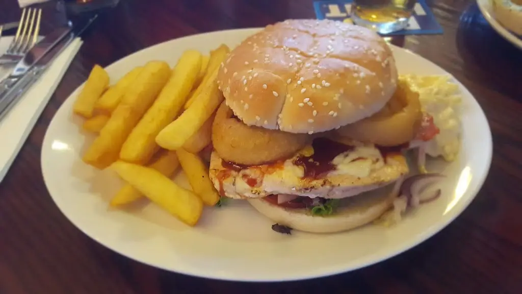 Menu_Claremont Inn_Grangemouth_image_7