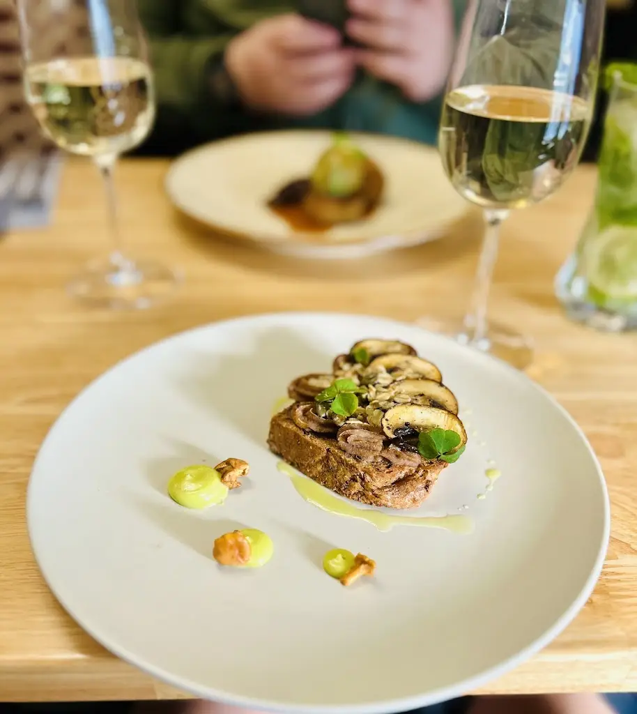 E Sims_The Lansbury Restaurant_Bilsthorpe_review