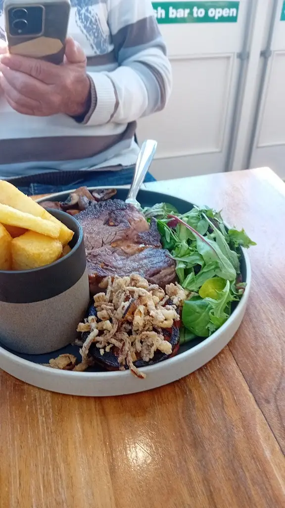 cheryl_The Lansbury Restaurant_Bilsthorpe_review